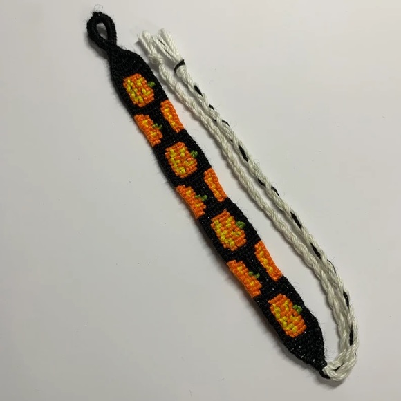Handmade Woven Halloween Jack-O-Lantern Friendship Bracelet - Picture 2 of 3